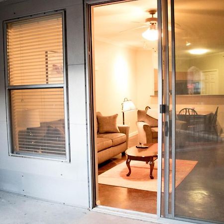 Downtown Dallas Beautiful Poolside Apartment Exteriér fotografie